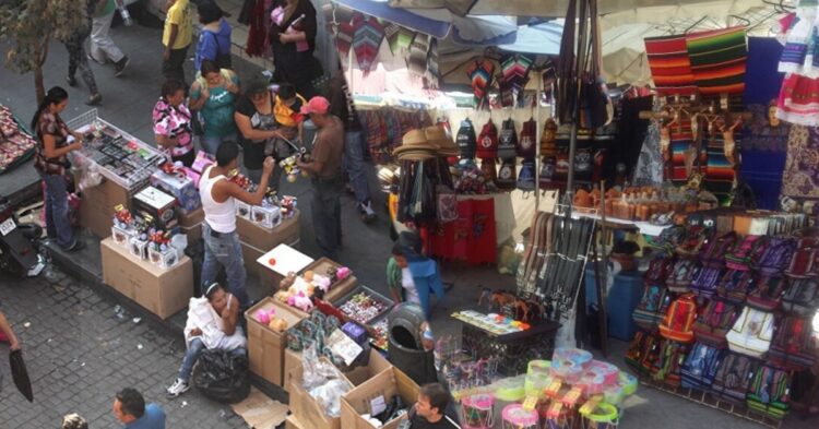 Cámara de Comercio y Aduanas de EU lanzan campaña “Compre con inteligencia”