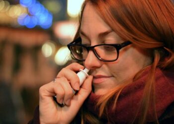 Hospital de EU alista ensayo de vacuna nasal contra el Alzheimer