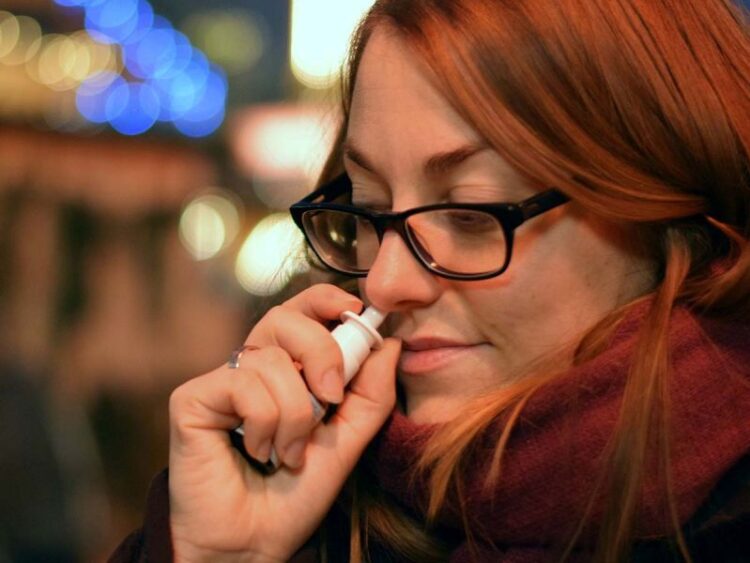 Hospital de EU alista ensayo de vacuna nasal contra el Alzheimer