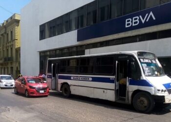 Aplazan concesionarios de rutas paros en Tampico; insisten en subir tarifas