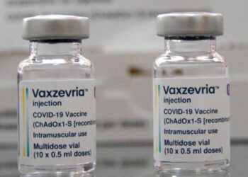 Vacunas covid podrían ser menos efectivas contra nueva variante: Reino Unido