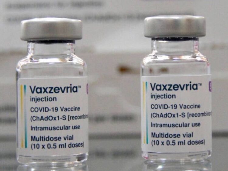 Vacunas covid podrían ser menos efectivas contra nueva variante: Reino Unido