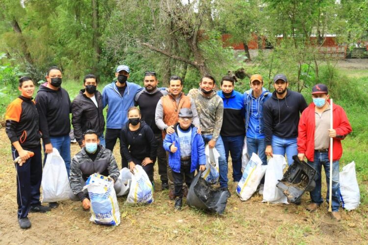 Realizan campaña de limpieza en lecho del río San Marcos