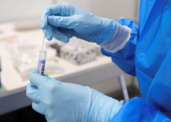 Canadá confirma los primeros 2 casos de variante Omicron