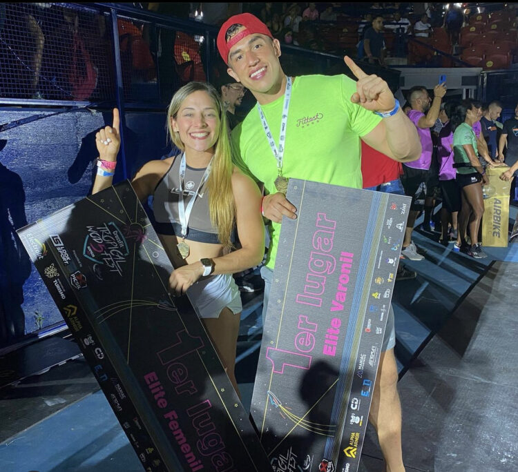 Anita Martínez gana competencia de crossfit