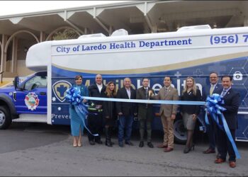 El Departamento de Salud de Laredo Inauguró la Clínica de Salud Móvil