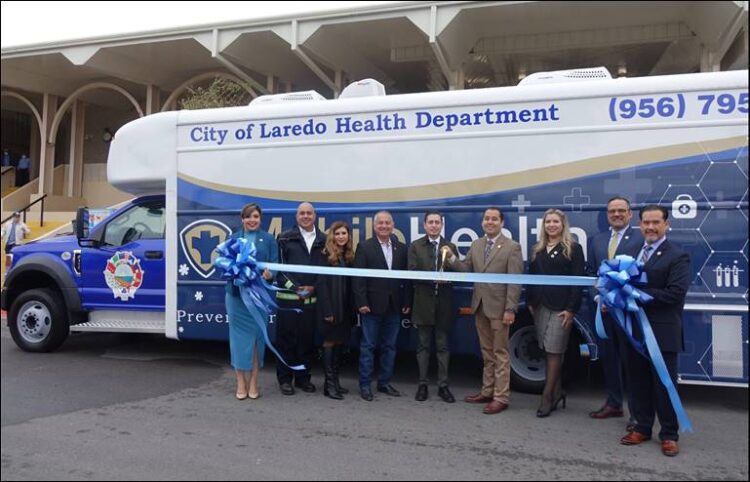 El Departamento de Salud de Laredo Inauguró la Clínica de Salud Móvil