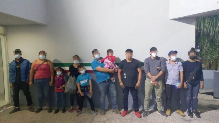 Aseguran en Victoria a migrantes