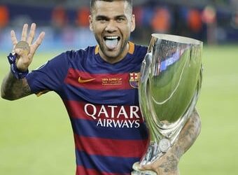 ¡BOMBAZO! Dani Alves regresa al Barcelona