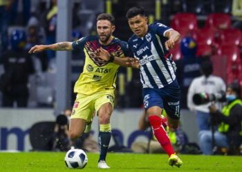América y Rayados empatan 0-0 en Estadio Azteca