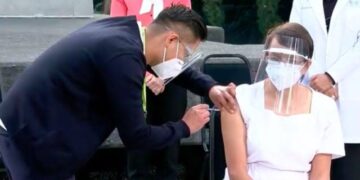 Aplicarán nueva vacuna a maestros de Tamaulipas