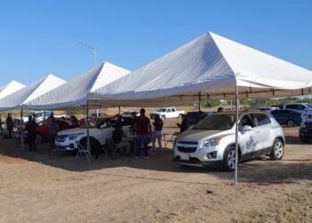 Municipio neolaredense realiza jornada de vacunación para maestros