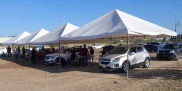 Municipio neolaredense realiza jornada de vacunación para maestros