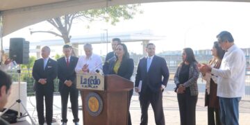 Inicia nueva era de colaboración con reapertura de puentes