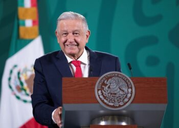 No hace falta que traigan pastel, me da pena: AMLO sobre su cumpleaños 68