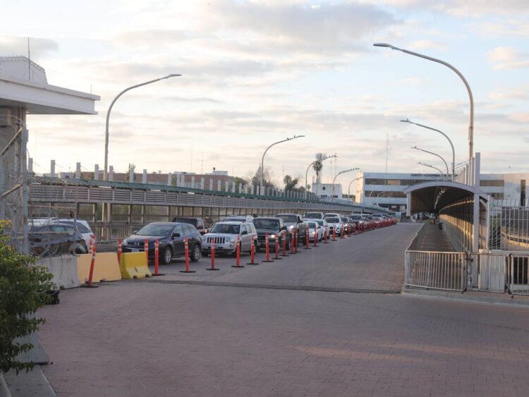 Apertura de puentes internacionales sin avalancha ni caos de visitantes