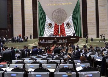 Diputados discutirán reforma eléctrica en el actual periodo