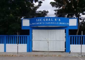 Regresan ya a las aulas estudiantes de Secundaria en Tampico