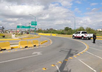 Fronterizos tienen carril especial en puente internacional Juárez-Lincoln