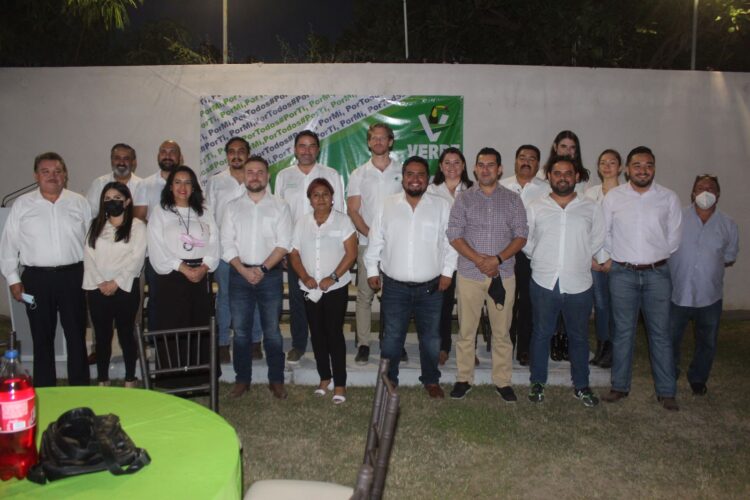 Toman protesta al Comité Directivo Municipal del PVEM en Victoria