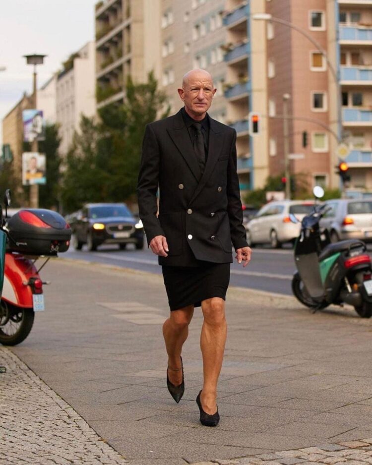 Mark Bryan de 61 años, ingeniero rompe estereotipos