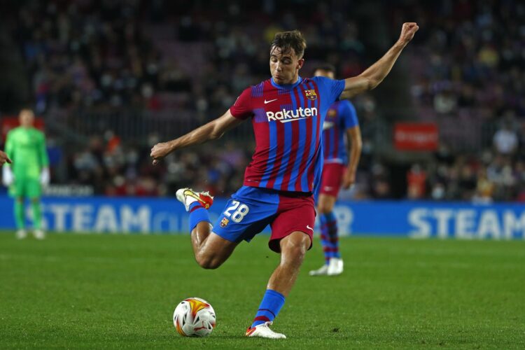 Debuta Xavi Hernández con apretado triunfo del Barca sobre el Espanyol