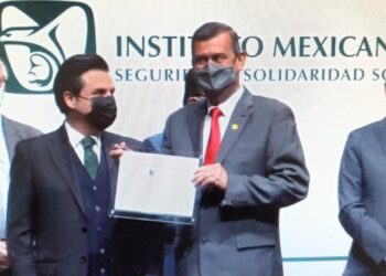 Celebra IMSS Tamaulipas dos premios nacionales por alta competitividad en atención y servicio