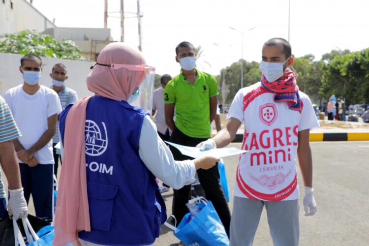 La Guardia Nacional dispara contra una camioneta con migrantes