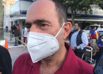 Ganan farmacias con Covid