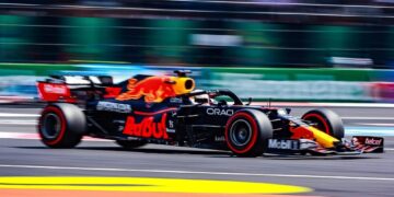 Valtteri Bottas (Mercedes) gana la ‘pole’ en México