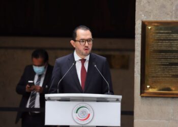 El PRI revisará a detalle la reforma eléctrica enviada por el presidente.