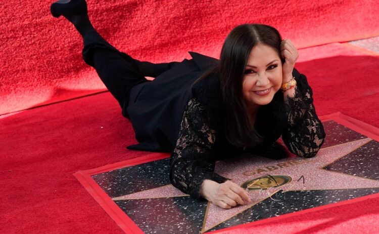 Ana Gabriel ya cuenta con su estrella en Hollywood