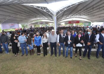 Honor a quien honor merece