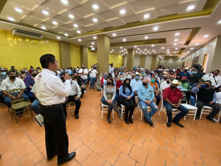 Acude Rodolfo González Valderrama a jornada informativa sobre Programas de Bienestar en Aldama, Soto la Marina y Casas