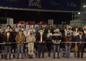 César Verástegui asiste a inauguración de la Feria Tam Victoria 2021