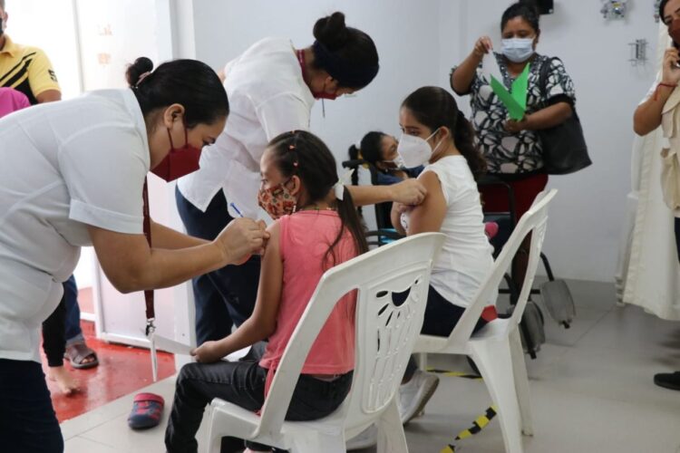 Anuncia Rodolfo González Valderrama jornadas  de vacunación anti Covid en 11 municipios