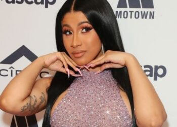 Cardi B demanda a youtuber tras acusarla de tener enfermedades de transmisión sexual