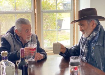 Inicia Rey Cantú grabación de película en Dallas