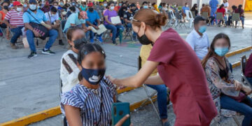 Aplican 51 mil dosis para rezagados en 4 municipios de Tamaulipas: González Valderrama