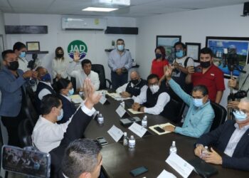 Impide Mario López “madruguete”; evita imposición de nuevo gerente de la JAD