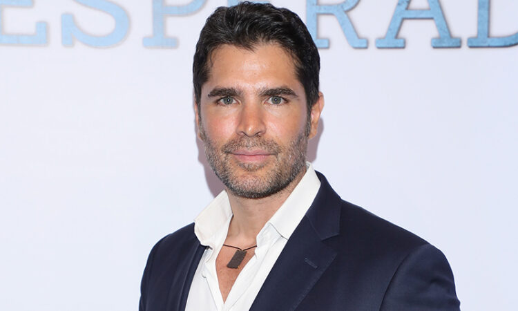 El actor y antivacunas; Eduardo Verástegui, resulta positivo a Covid-19