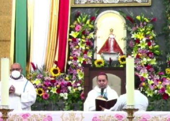 Llama Iglesia Católica a mantener la unidad familiar para afrontar las adversidades