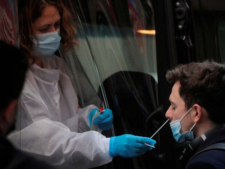 Estados Unidos supera las 800 mil muertes por covid, según Johns Hopkins