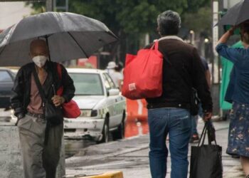 Pronostican lluvias y bajas temperaturas por frente frío 14 en norte de México