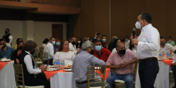 Reconocen maestros de San Fernando y Jiménez trabajo de la Sección 30