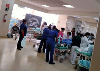 Se registra accidente en aeropuerto de Santa Lucía; reportan varios lesionados