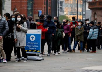 Reino Unido bate récord de contagios covid en pleno auge de Ómicron