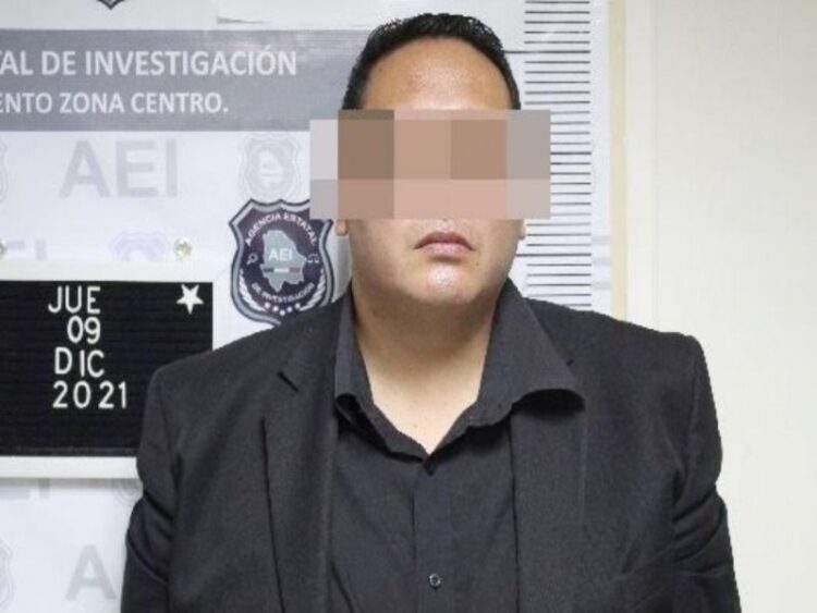 Vinculan a proceso a maestro de secundaria por abusar sexualmente de 13 alumnas