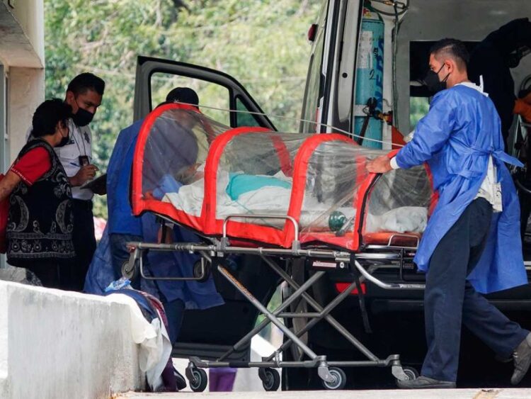 Advierte OPS que México podría afrontar contagios por Ómicron