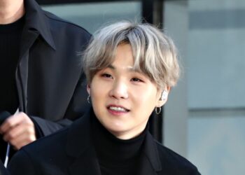Suga de BTS da positivo a Covid-19 tras sus vacaciones en Estados Unidos.